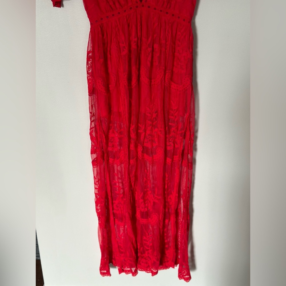 Semi sheer lace v neck maxi dress. - Picture 15 of 15